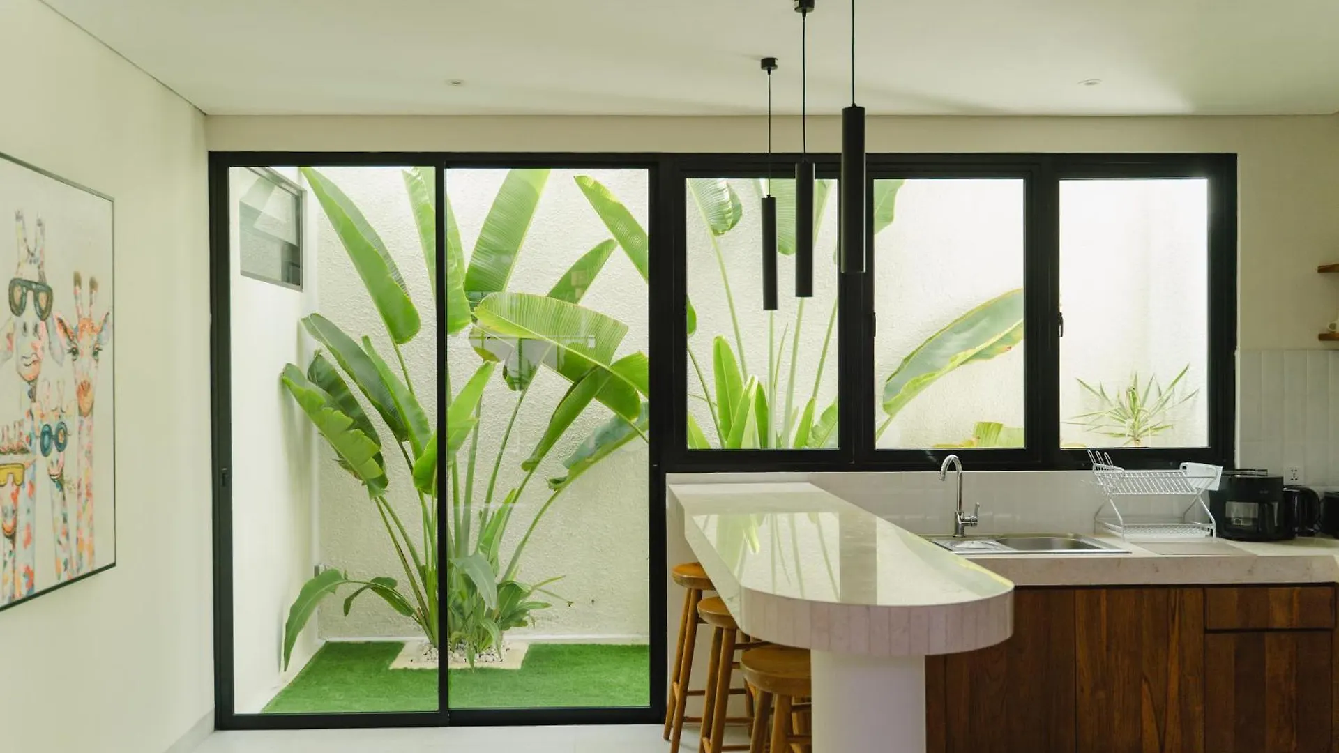 Casa Yellowstone 4Br - Seminyak 0*, Seminyak (Bali) Indonesia