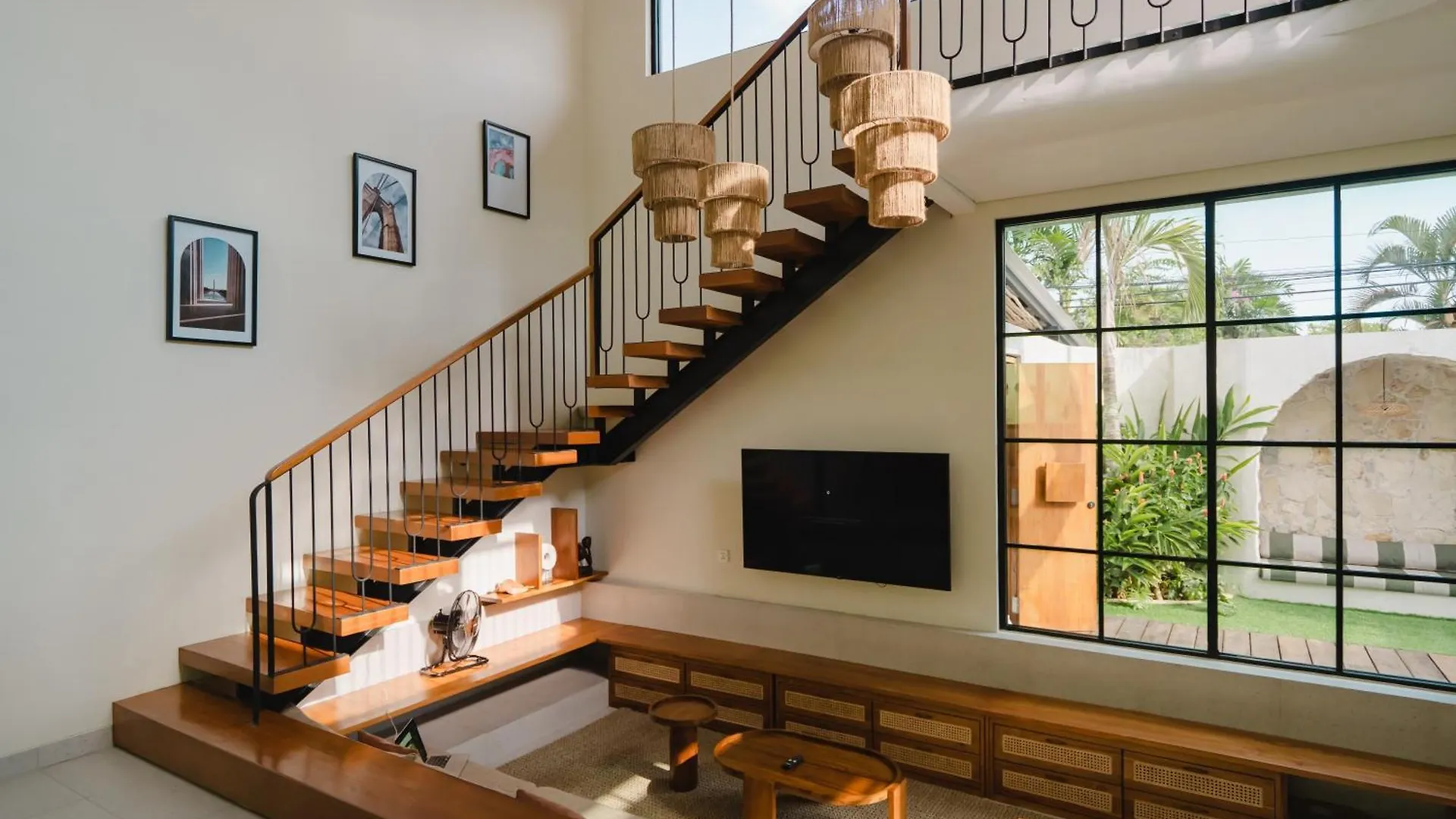 Casa Yellowstone 4Br - Seminyak Indonesia